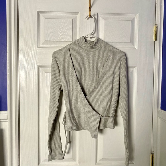 ribbed vest & long-sleeve wrap top set - Picture 3 of 7